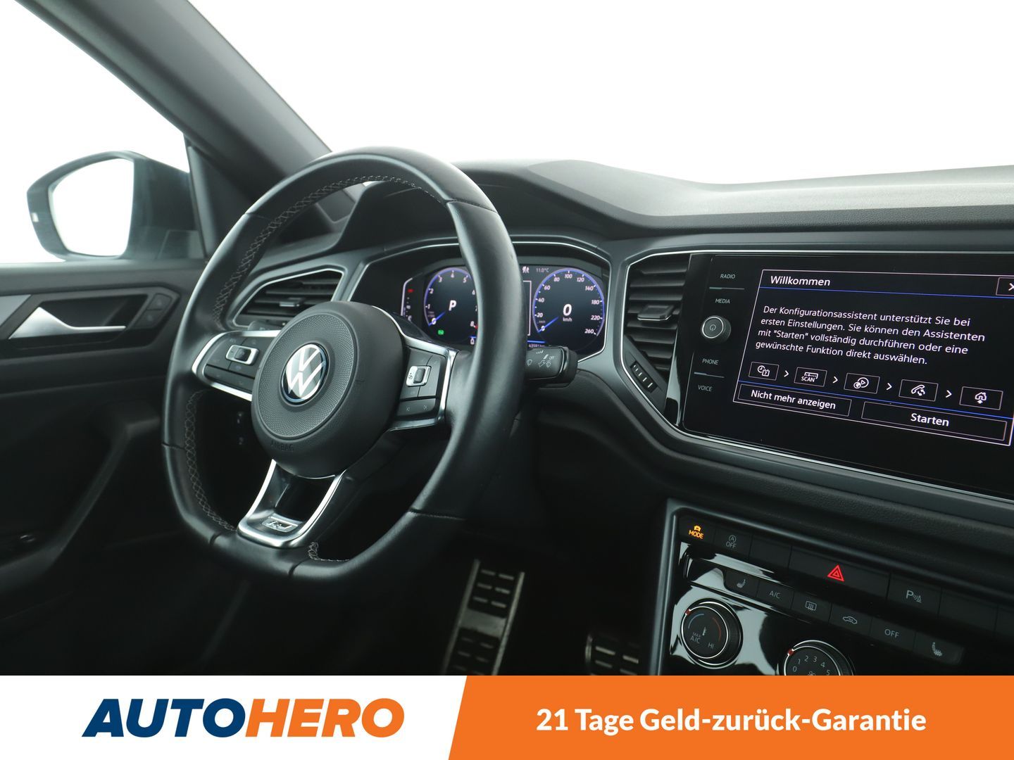 Volkswagen T-Roc 1.5 TSI ACT R-Line - Samsaru's Car Outlet