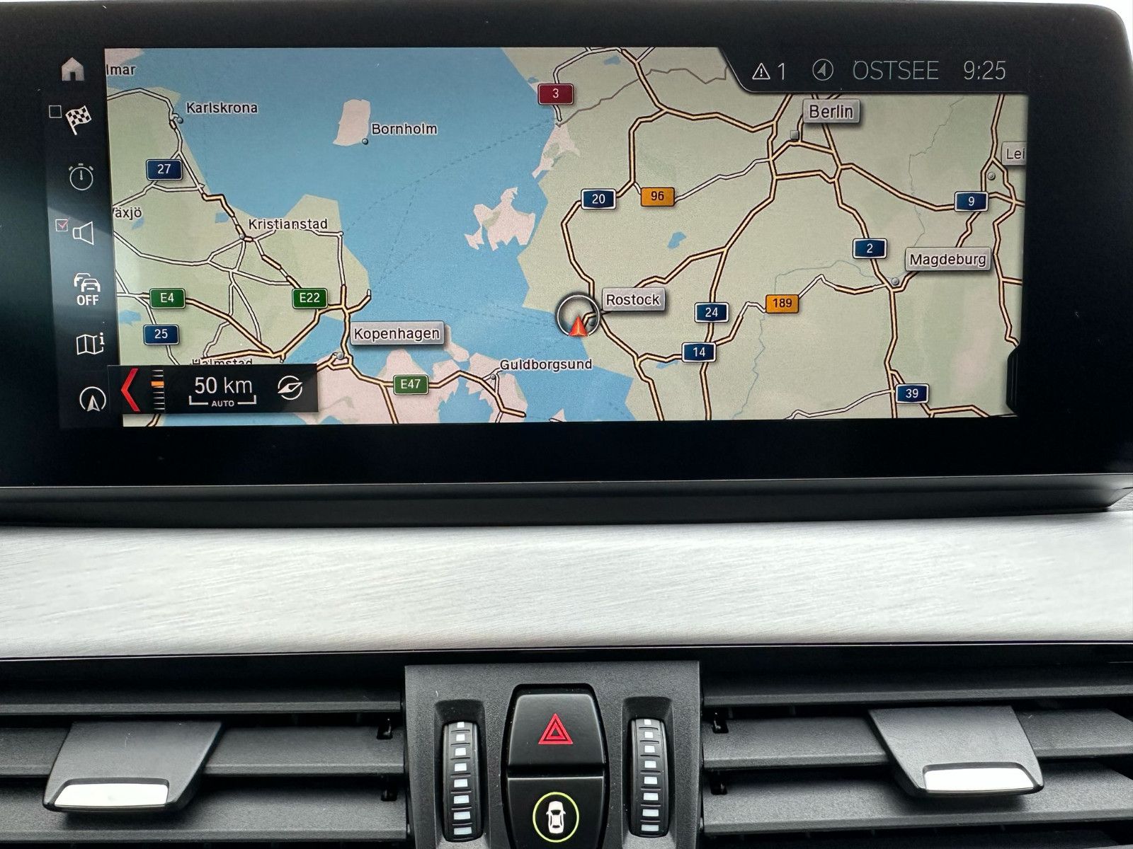 BMW X1 xDrive 25 i xLine - Samsaru's Car Outlet