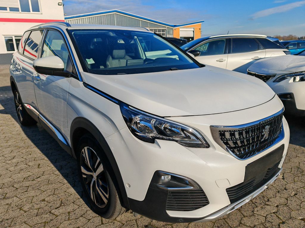 Peugeot 5008 BlueHDI 130 EAT8 ALLURE - Samsaru's Car Outlet