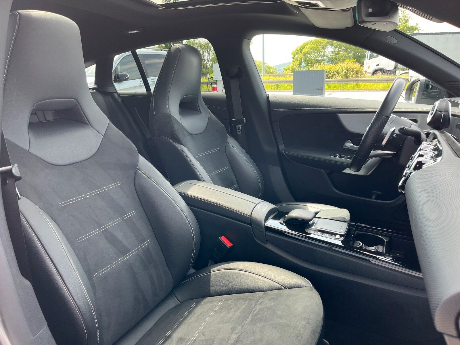 Mercedes-Benz CLA 220 d 4M SB AMG Line - Samsaru's Car Outlet