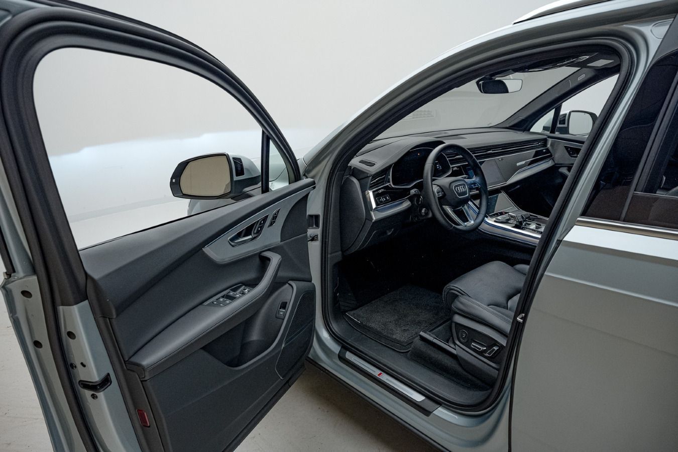 Audi Q7 50 TDI TIP-TRO*QUA*S-LINE*MATRIX*B&O*360*PANO