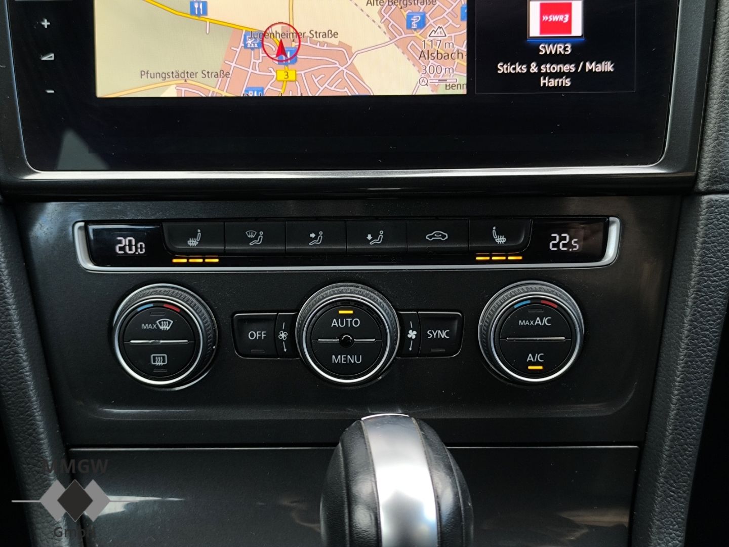 Volkswagen Golf VII e-e- - Samsaru's Car Outlet