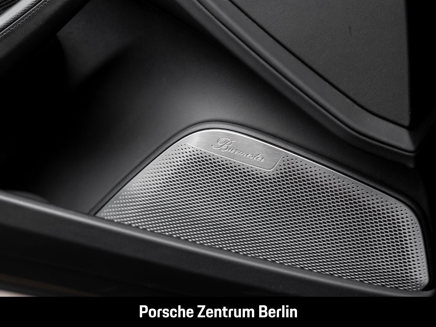 Porsche Panamera GTS Surround-View InnoDrive LED-Matrix