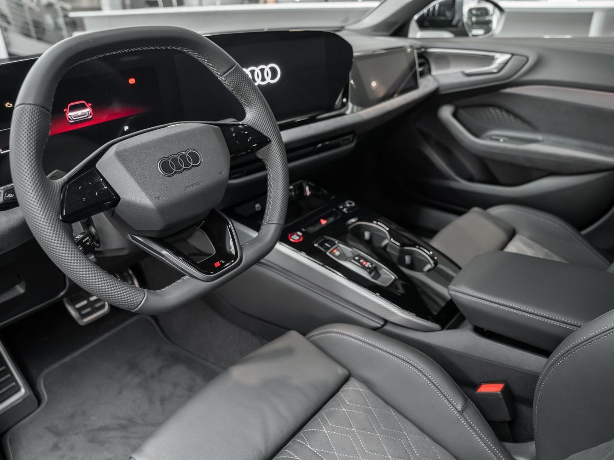 Audi A5 Limousine S-Line Black TFSI quattro TECH PLUS