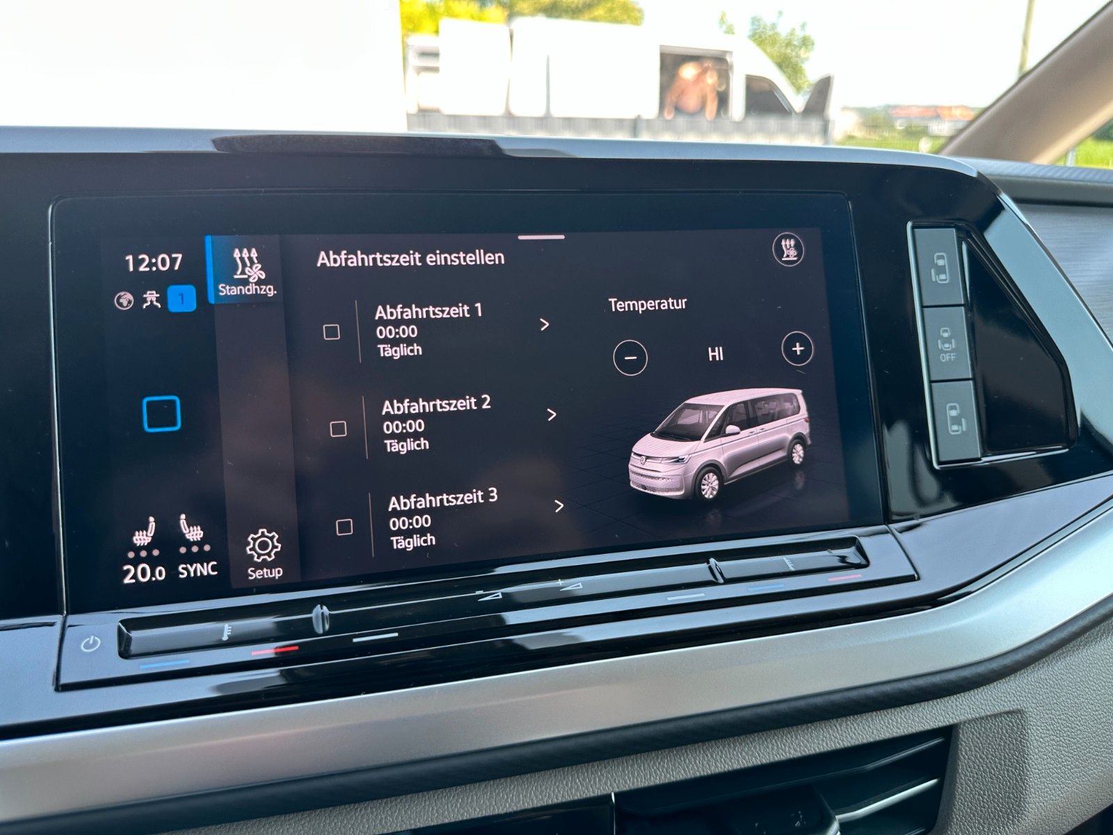 Volkswagen T7 Multivan 2.0 TDI - Samsaru's Car Outlet