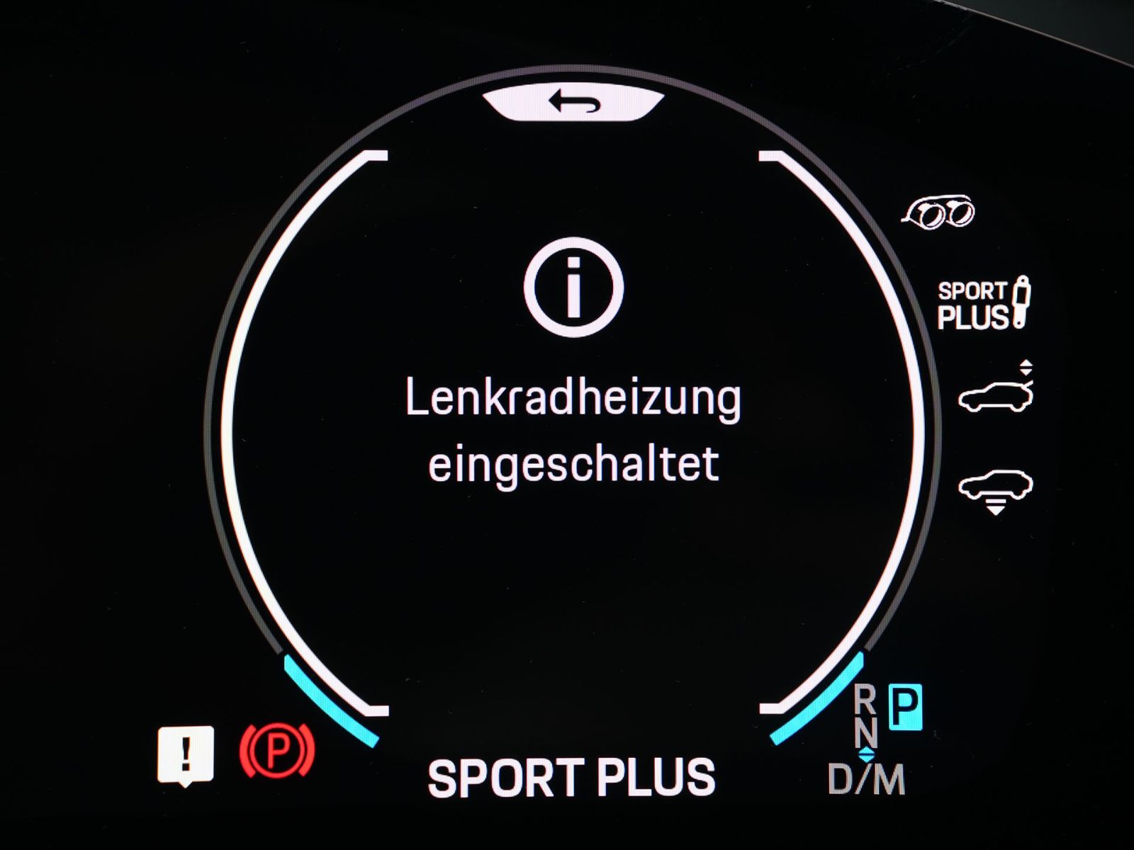 Porsche E-Hybrid Coupé SPORTDESIGNPAKET-ACC-MASSAGE-VOLL