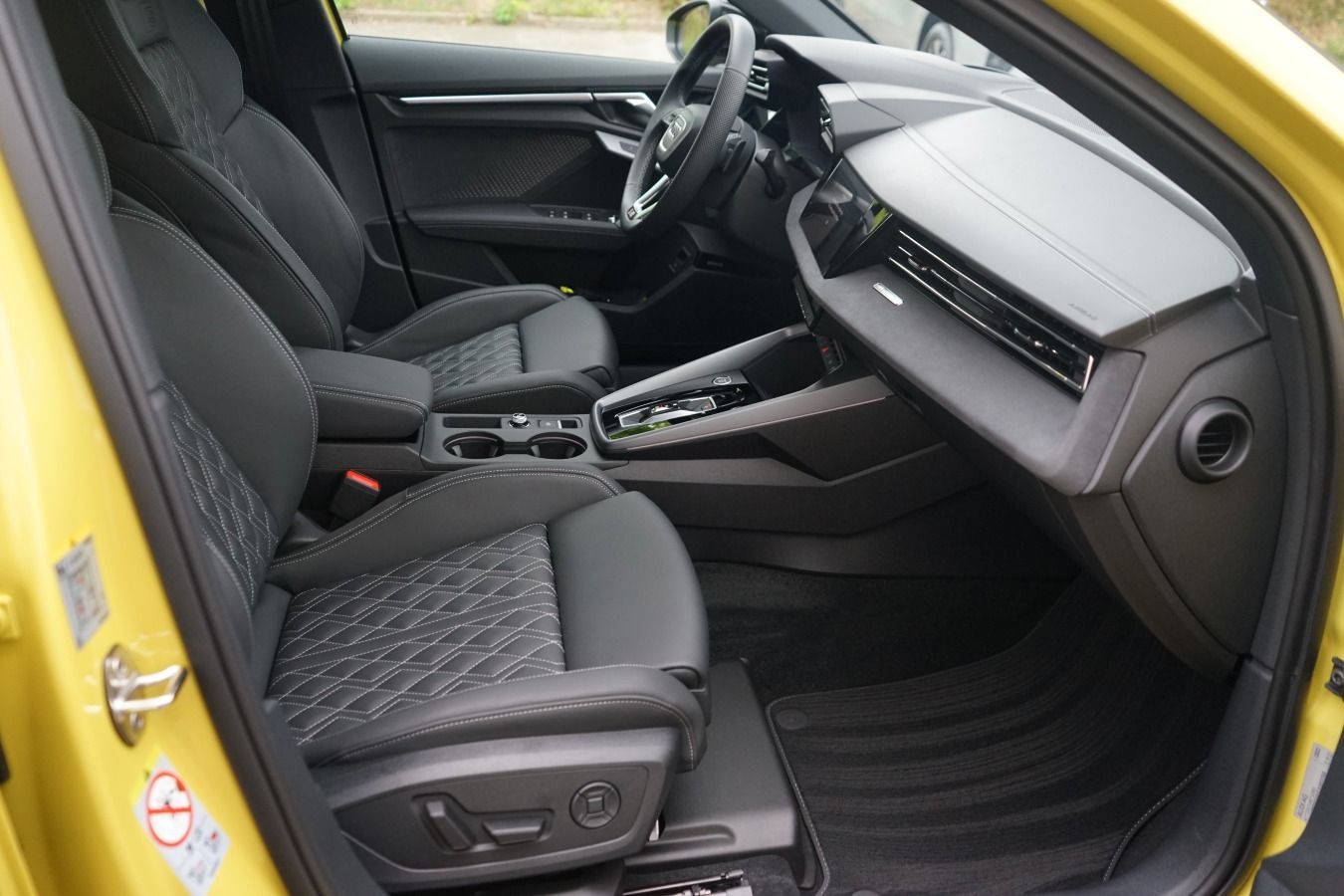 Audi A3 allstreet 35 TFSI S tronic - Samsaru's Car Outlet