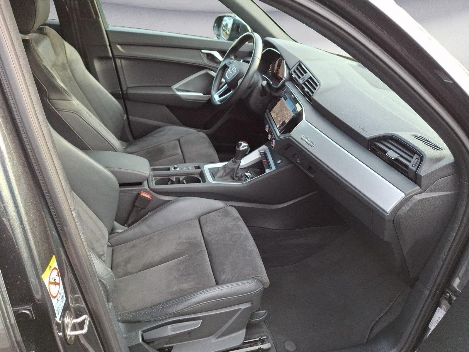 Audi Q3 Sportback 40 TFSI quattro S line Optik Assist