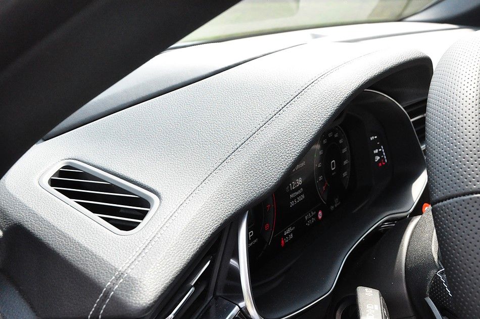 Audi Q8 55 TFSI quattro S Line HUD Matrix Panorama
