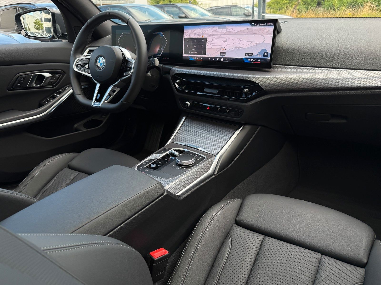 BMW 320d xD M Sport pro HuD Pano hifi StHzg memory