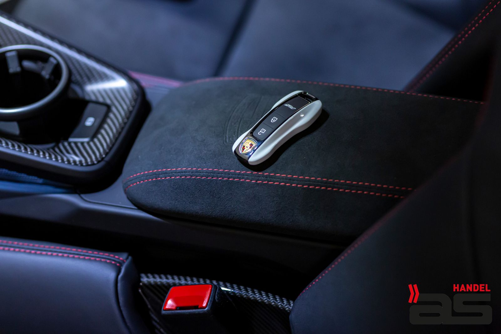 Porsche 911 992 GT3 RS - Samsaru's Car Outlet