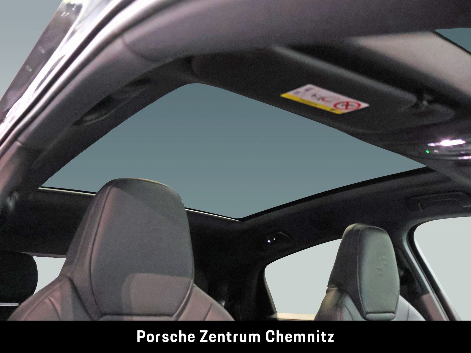 Porsche Cayenne E-Hybrid Coupé Black Edition!;Head-Up;In