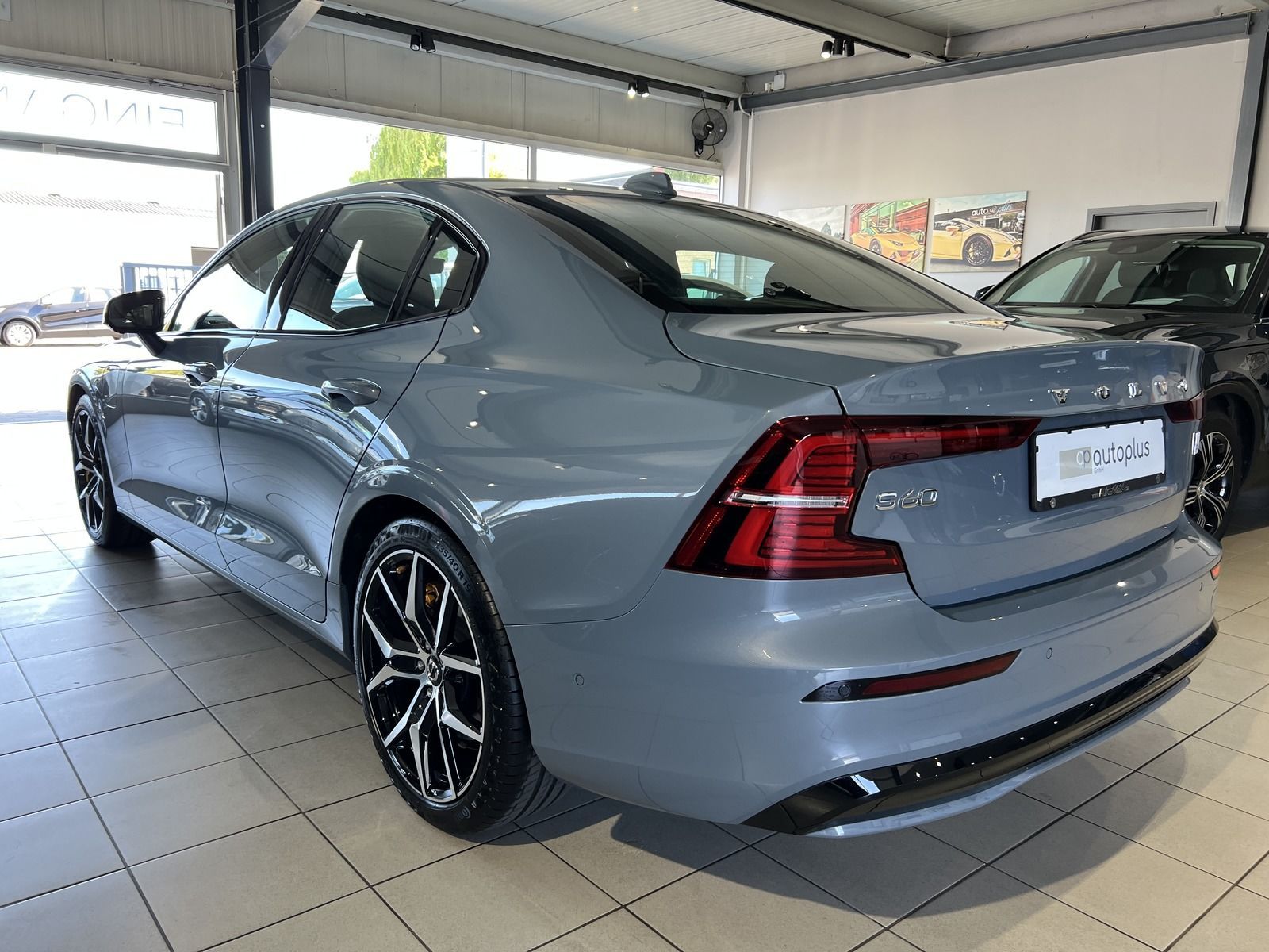 Volvo S60 T8 Polestar Engineered Recharge AWD B&W 360°