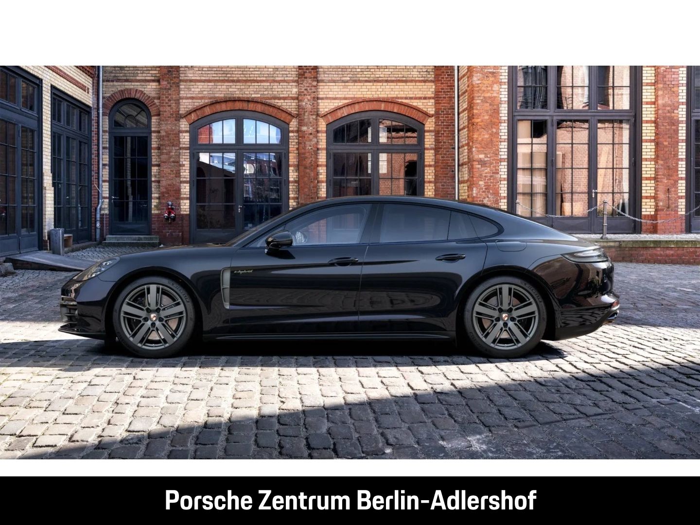 Porsche Panamera 4 E-Hybrid Platinum Edition InnoDrive