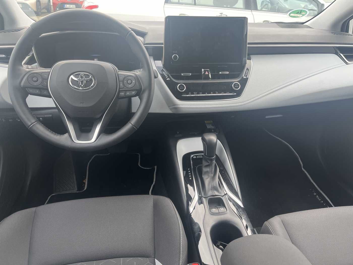 Toyota Corolla Touring Sports Hybrid - Samsaru's Car Outlet