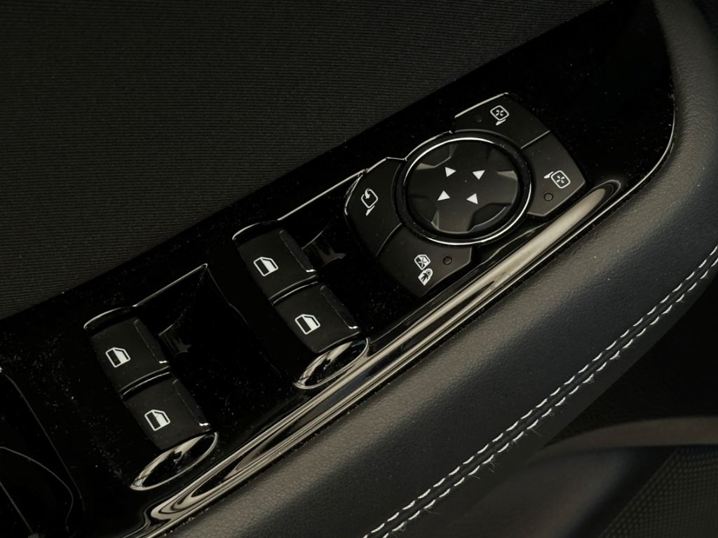 Ford S-Max Titanium+Automatik+Kamera+Key-Free+BLIS
