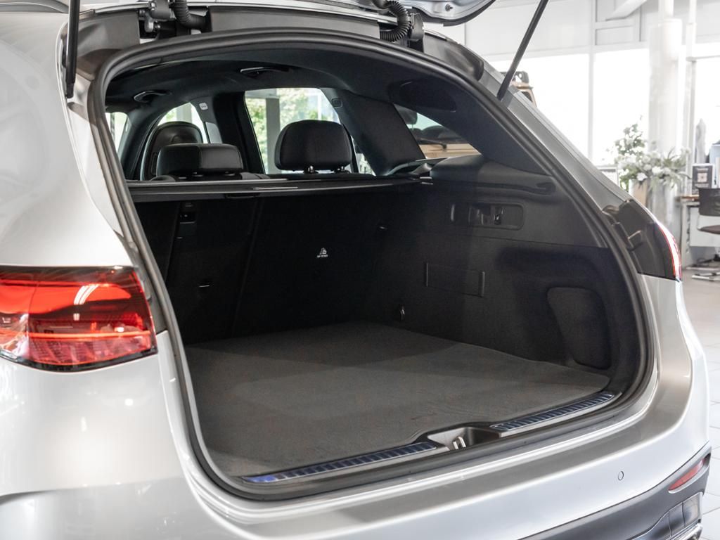Mercedes-Benz GLC 200 d 4M AMG NIGHT MEMO 360 AHK DISTR KAMERA