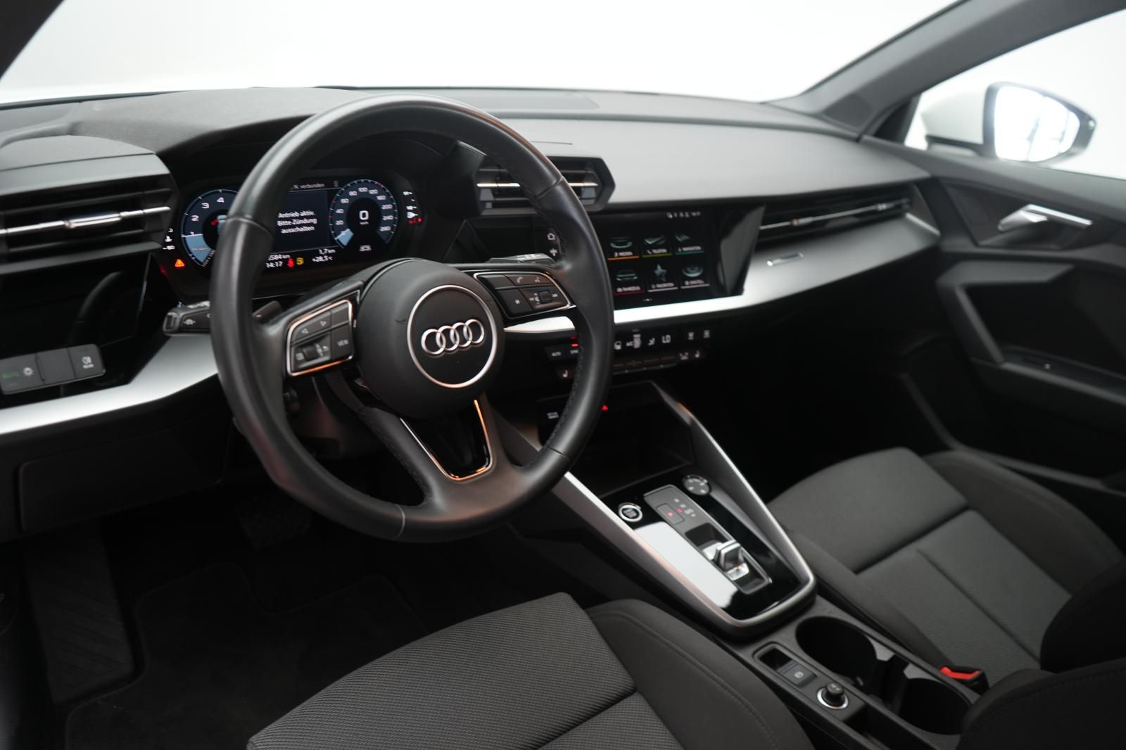 Audi A3 35 TFSI Sportback S tronic Advanced CarPlay/A