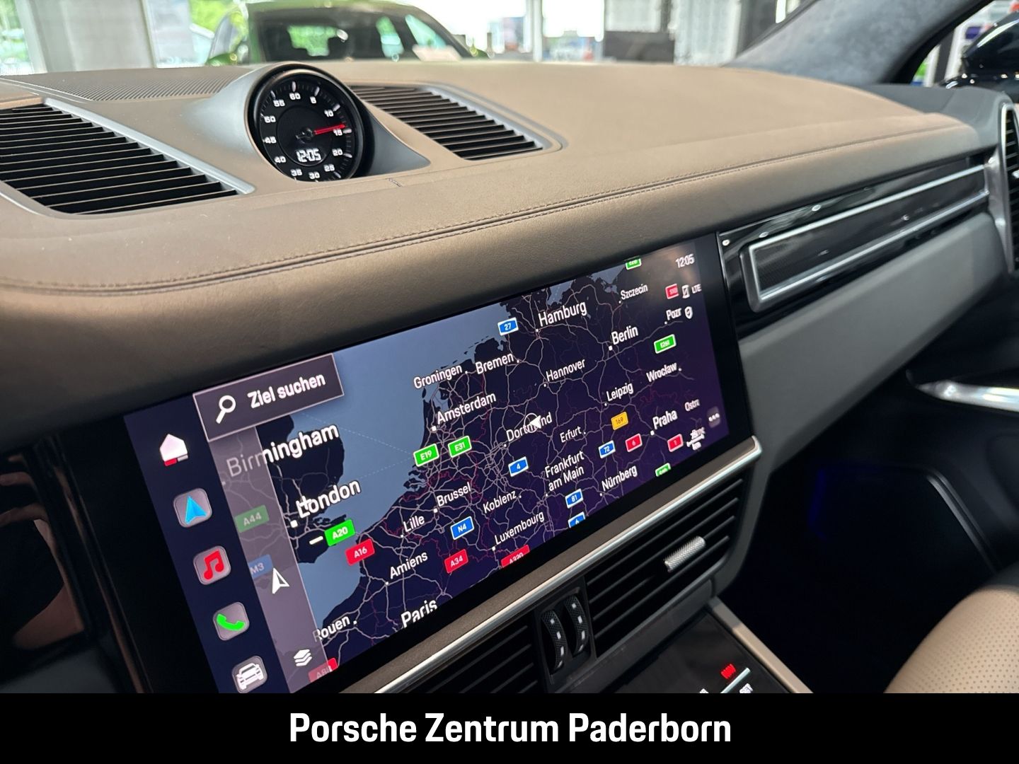 Porsche Cayenne Turbo Burmester Luftfederung LED-Matrix
