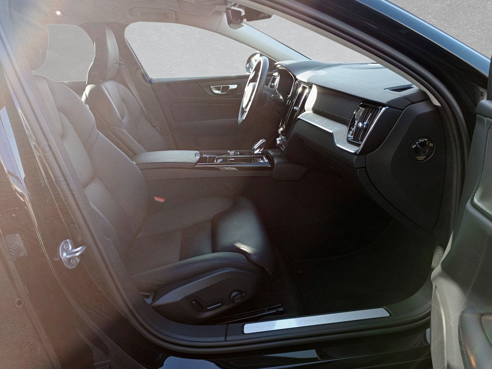 Volvo V60 T8 Inscrip. AWD AHK head-up 360" Gr.Batterie