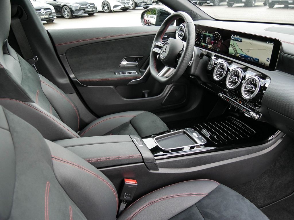 Mercedes-Benz CLA 220 4MATIC Coupé - Samsaru's Car Outlet