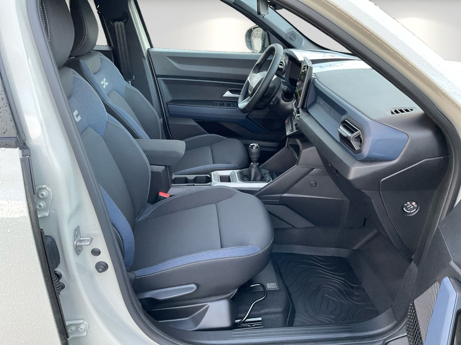 Dacia Duster Journey TCe 130 - Samsaru's Car Outlet