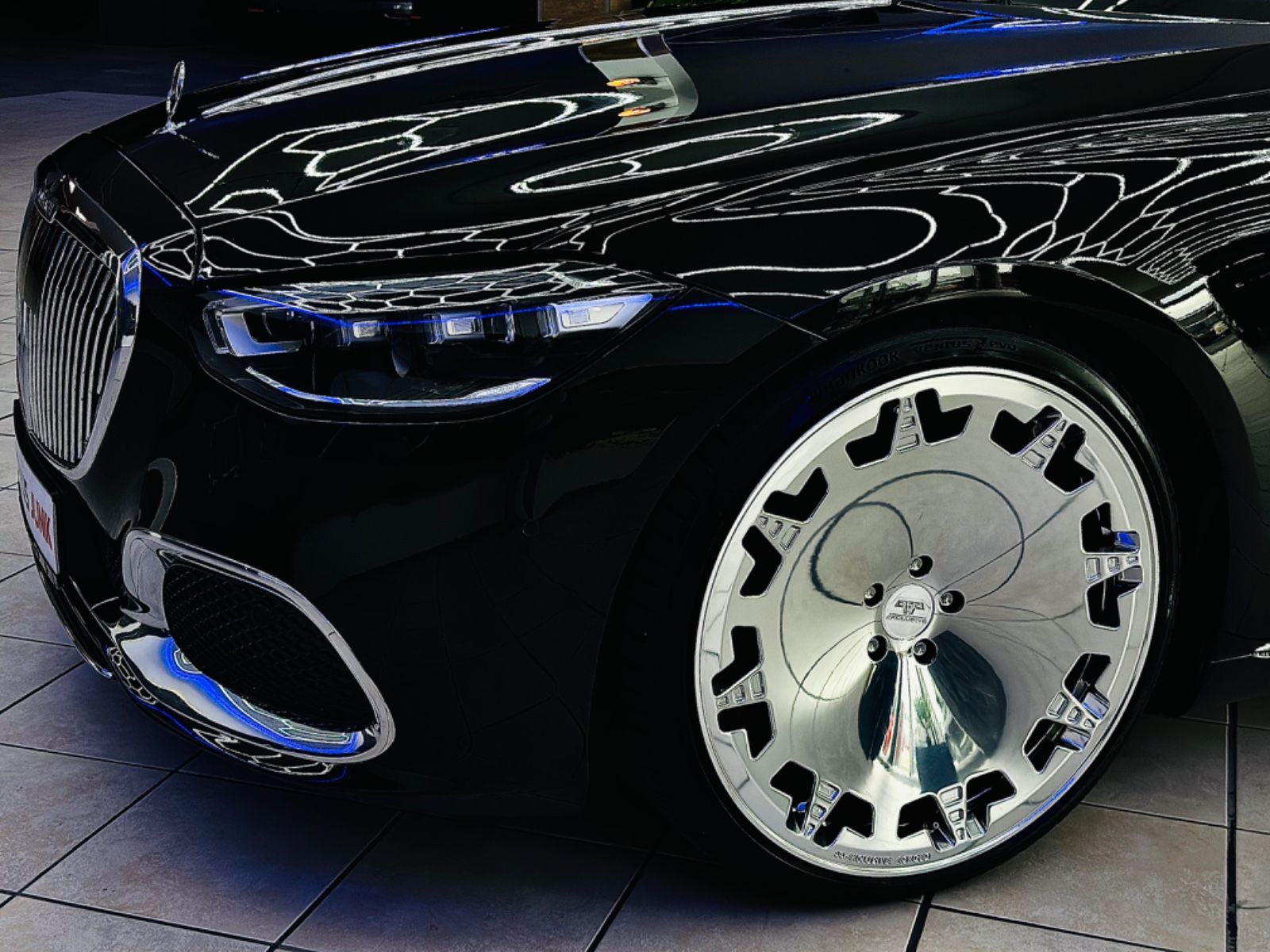 Mercedes-Benz S 580 Maybach - Samsaru's Car Outlet