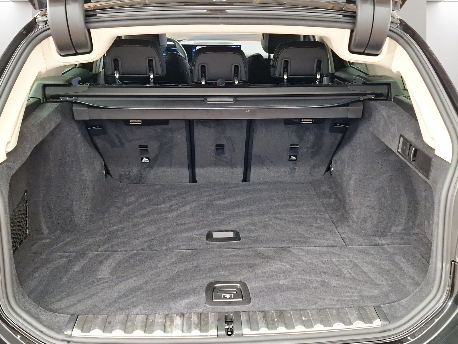 BMW 318i Touring LiveCockpitProf Kamera Driv.Assist