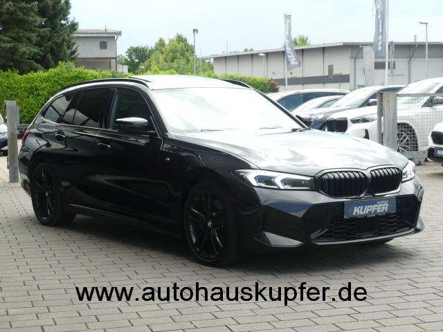BMW 320 d xDriv Tou M Sport Pano°Mem.°Megavoll°84t€