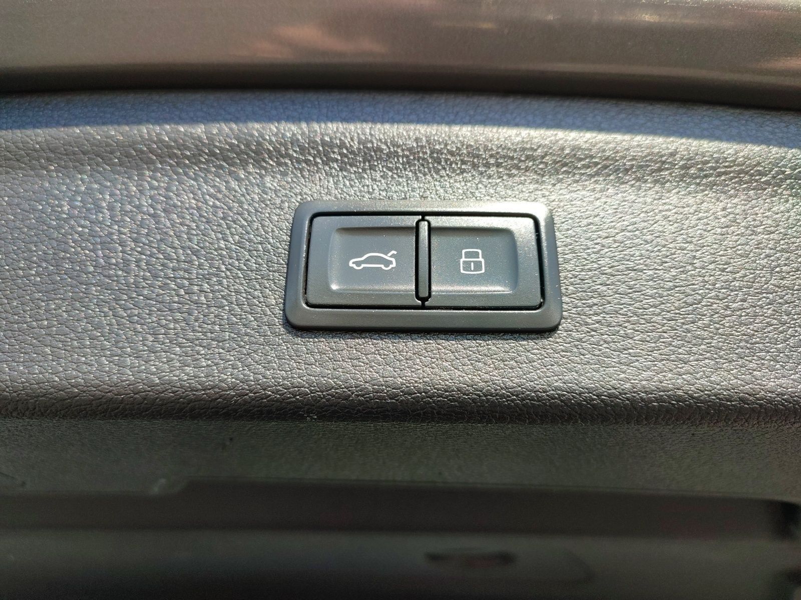 Audi Q3 40 TFSI quattro - Samsaru's Car Outlet