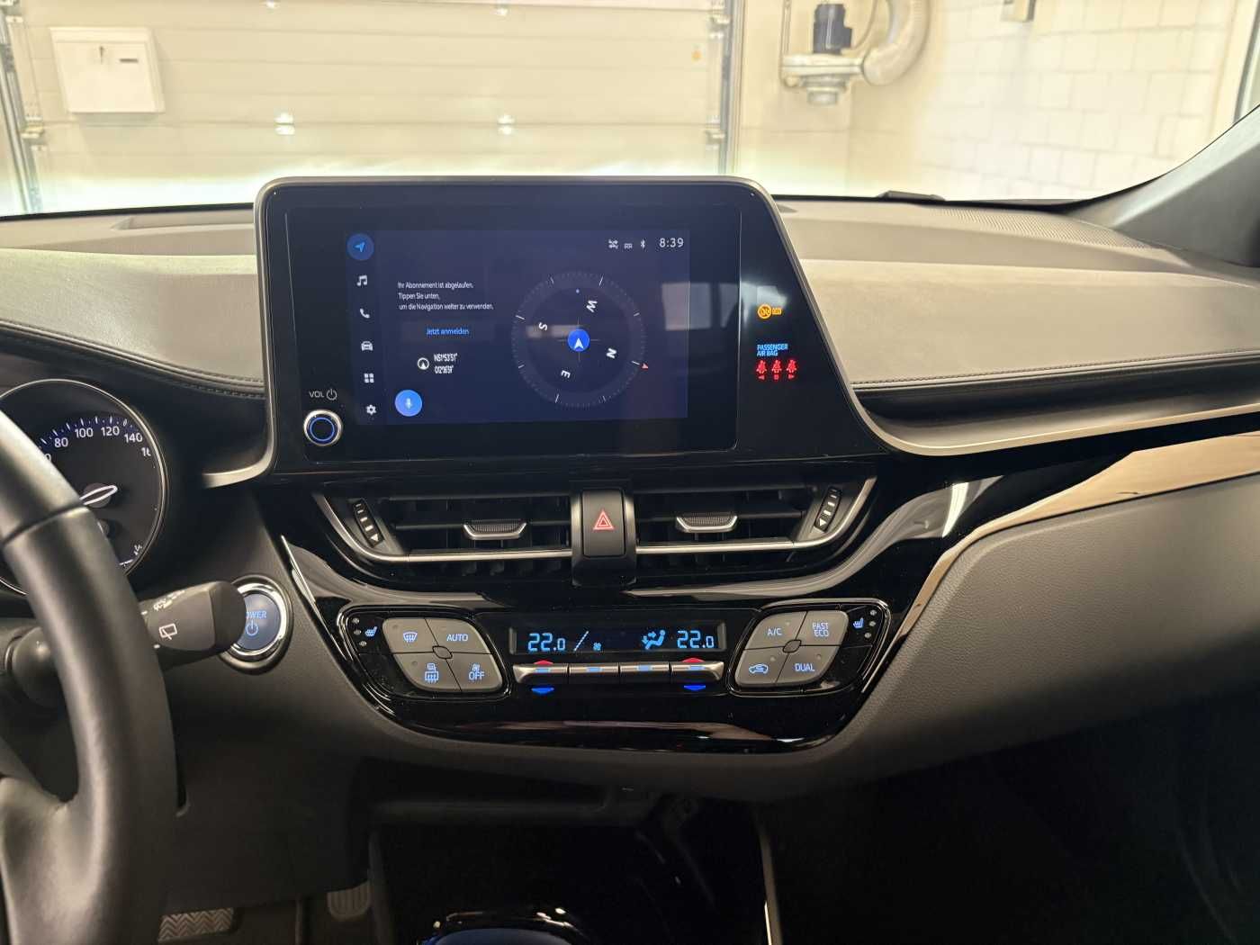 Toyota C-HR Hybrid - Samsaru's Car Outlet