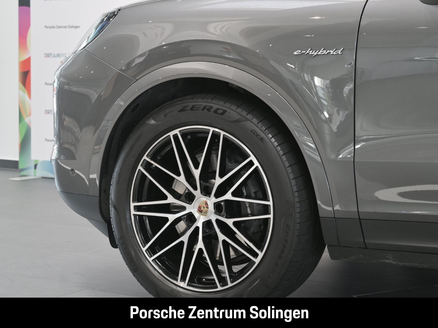 Porsche Cayenne E-Hybrid Pano BOSE HD Matrix 21'' Surrou