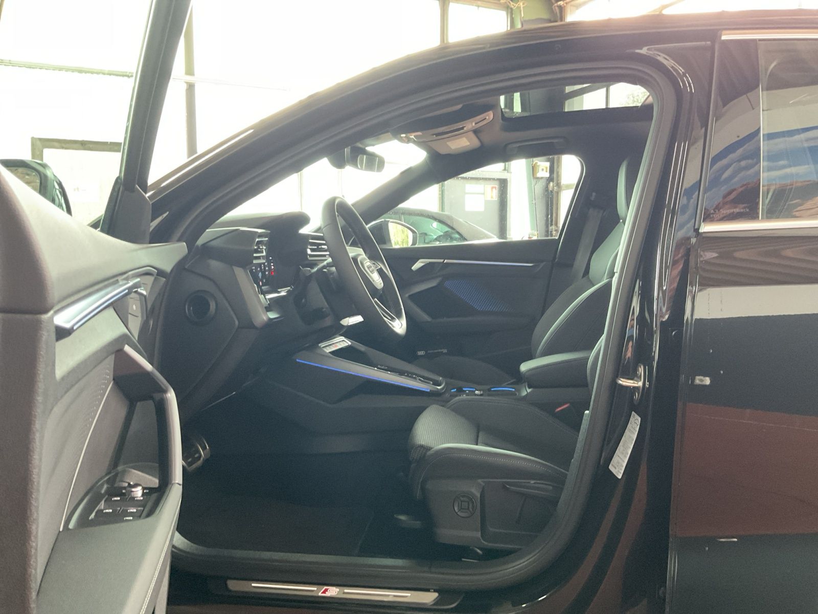 Audi A3 Sportback 2.0 TDI S-Line - Samsaru's Car Outlet