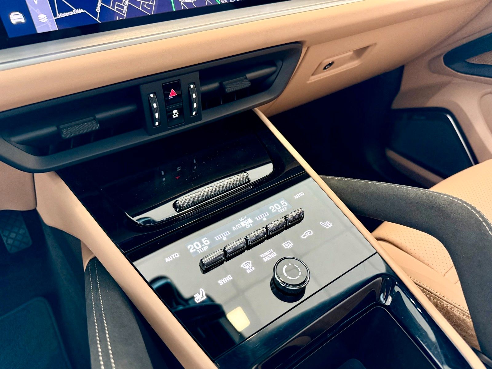 Porsche Cayenne Coupe SportDesign/Burmester/HeadUp/ACC