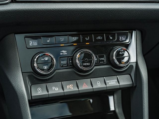 Skoda Kodiaq 2.0 TDI DSG 4x4 Amb. *PANO*AHK*MATRIX*