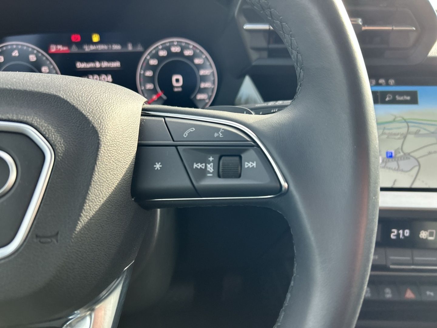 Audi A3 Sportback 30 TFSI advanced Matrix Navi HuD Ka