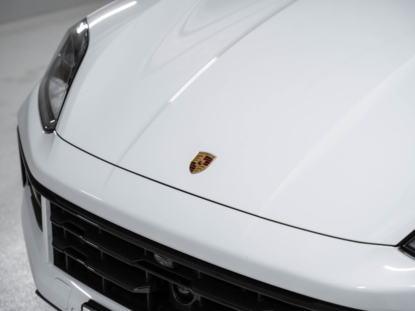 Porsche Cayenne S BOSE Standheizung Surround View PASM