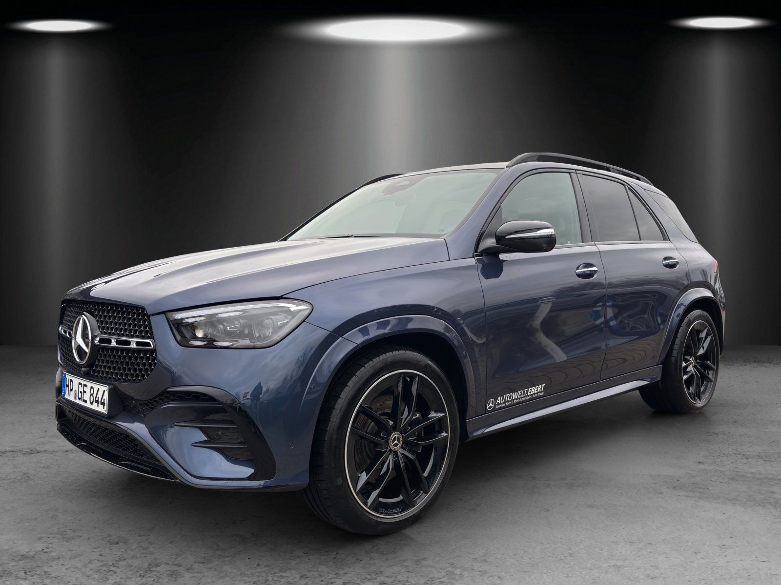 Mercedes-Benz GLE 300 d 4MATIC AMG 360° PANO 22" MULTIBEAM