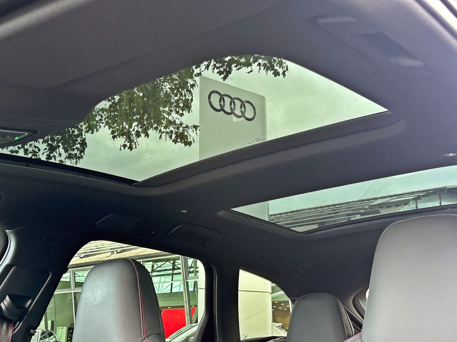 Audi RS6 Avant performance BLACK PANO B&O ADV.AHK