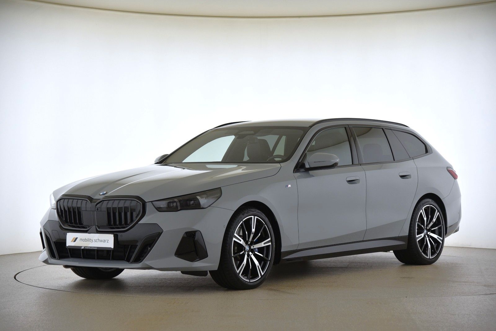 BMW 520d xDrive Touring M Sport Pro H&K LED AHK DAB