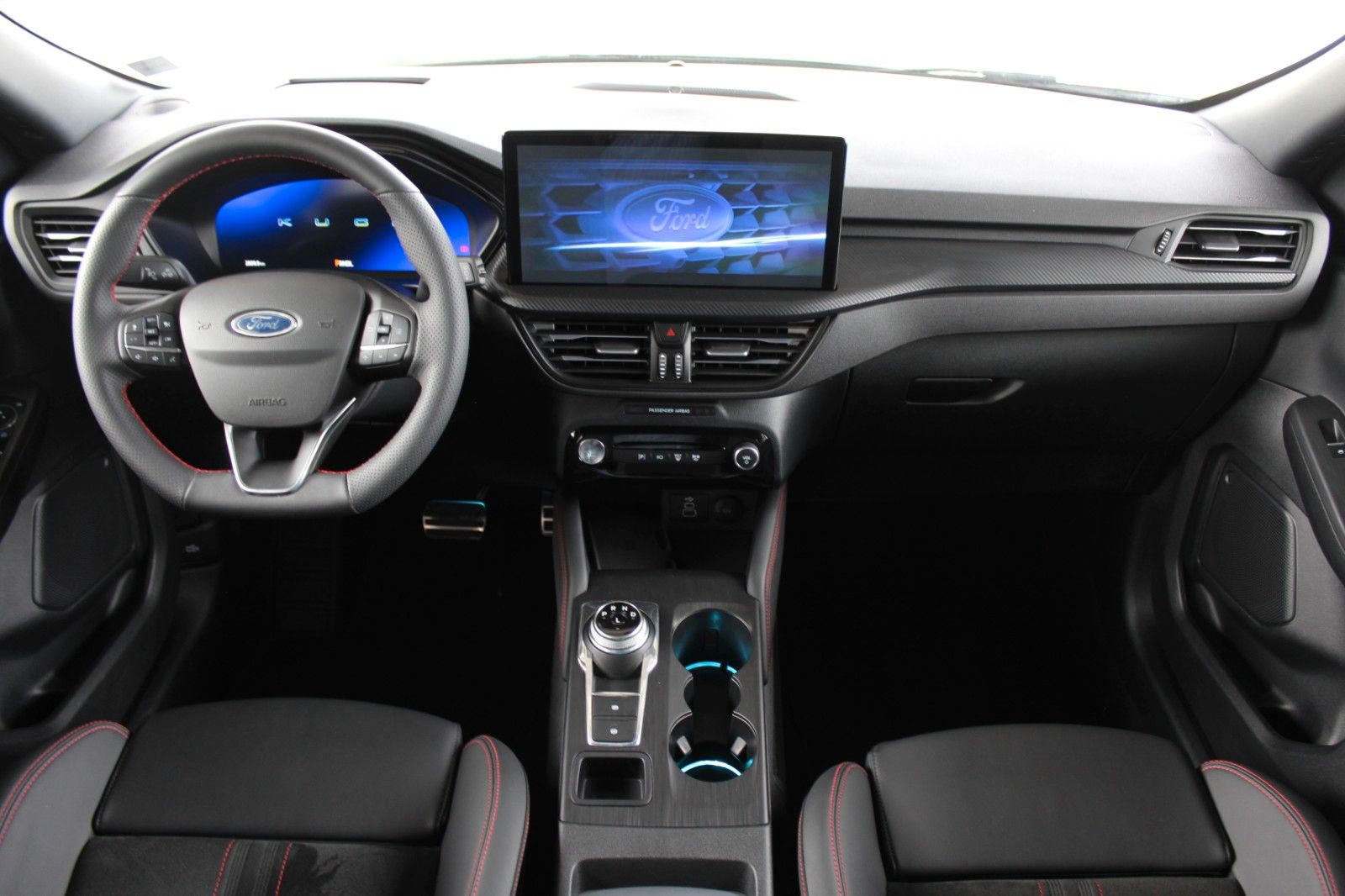 Ford Kuga ST-Line X 2.5 FHEV Allrad - Samsaru's Car Outlet