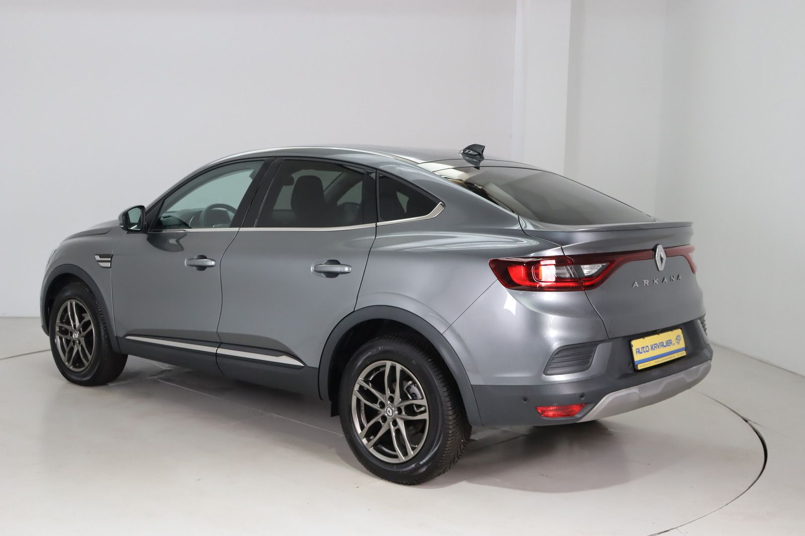 Renault Arkana - Samsaru's Car Outlet