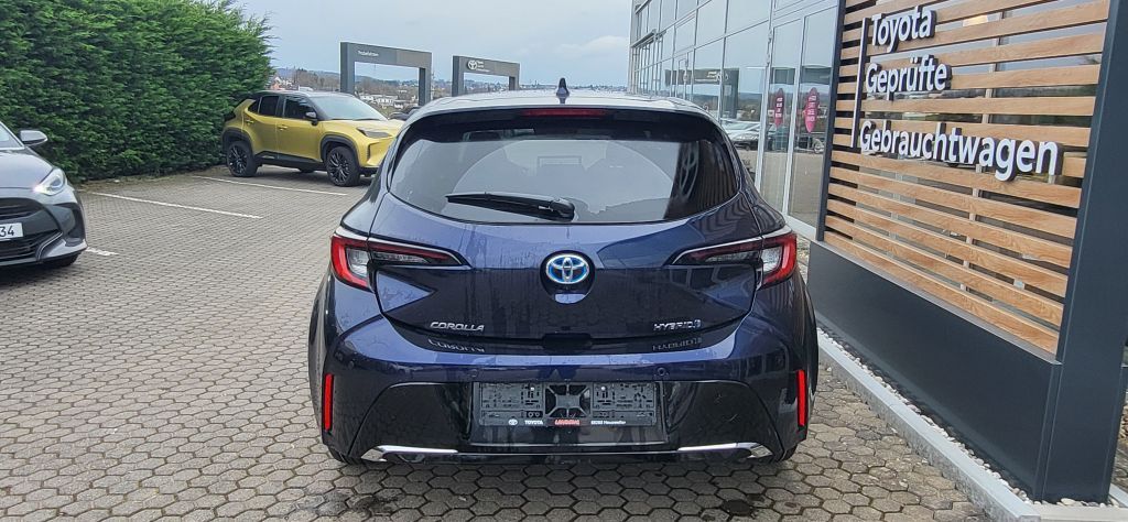 Toyota Corolla 1.8 Hybrid Team Deutschland