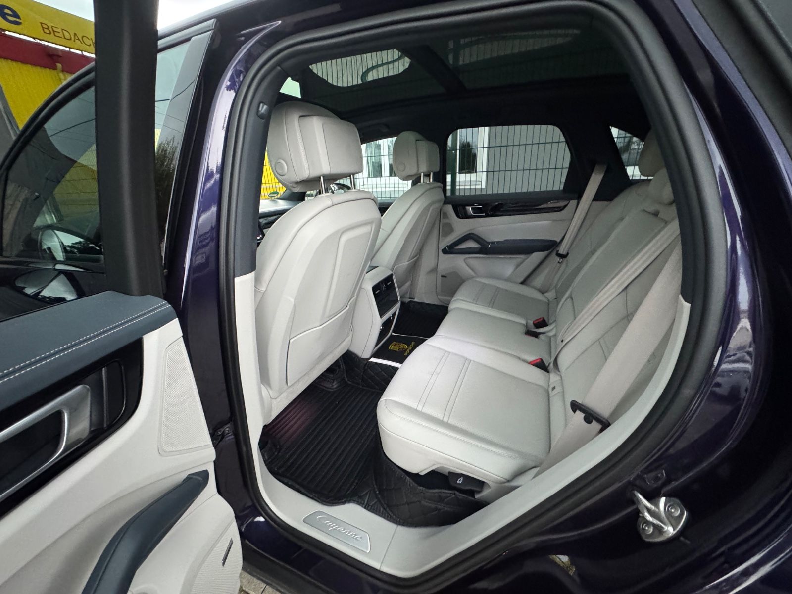 Porsche Platinum Edition/VOLLAUSTTATUNG/SONDER-LACKIERUN