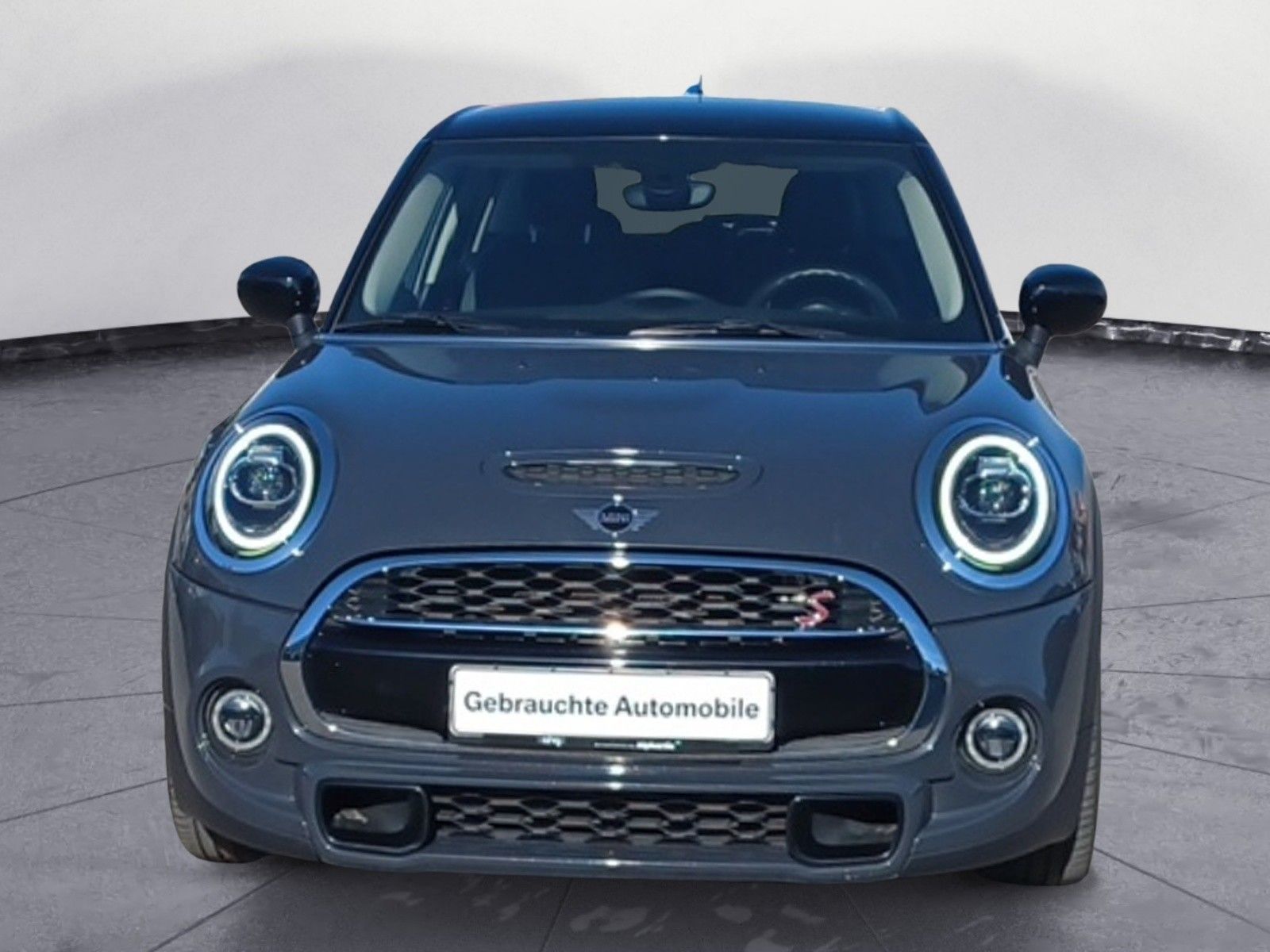MINI Cooper S Sport Aut. - Samsaru's Car Outlet