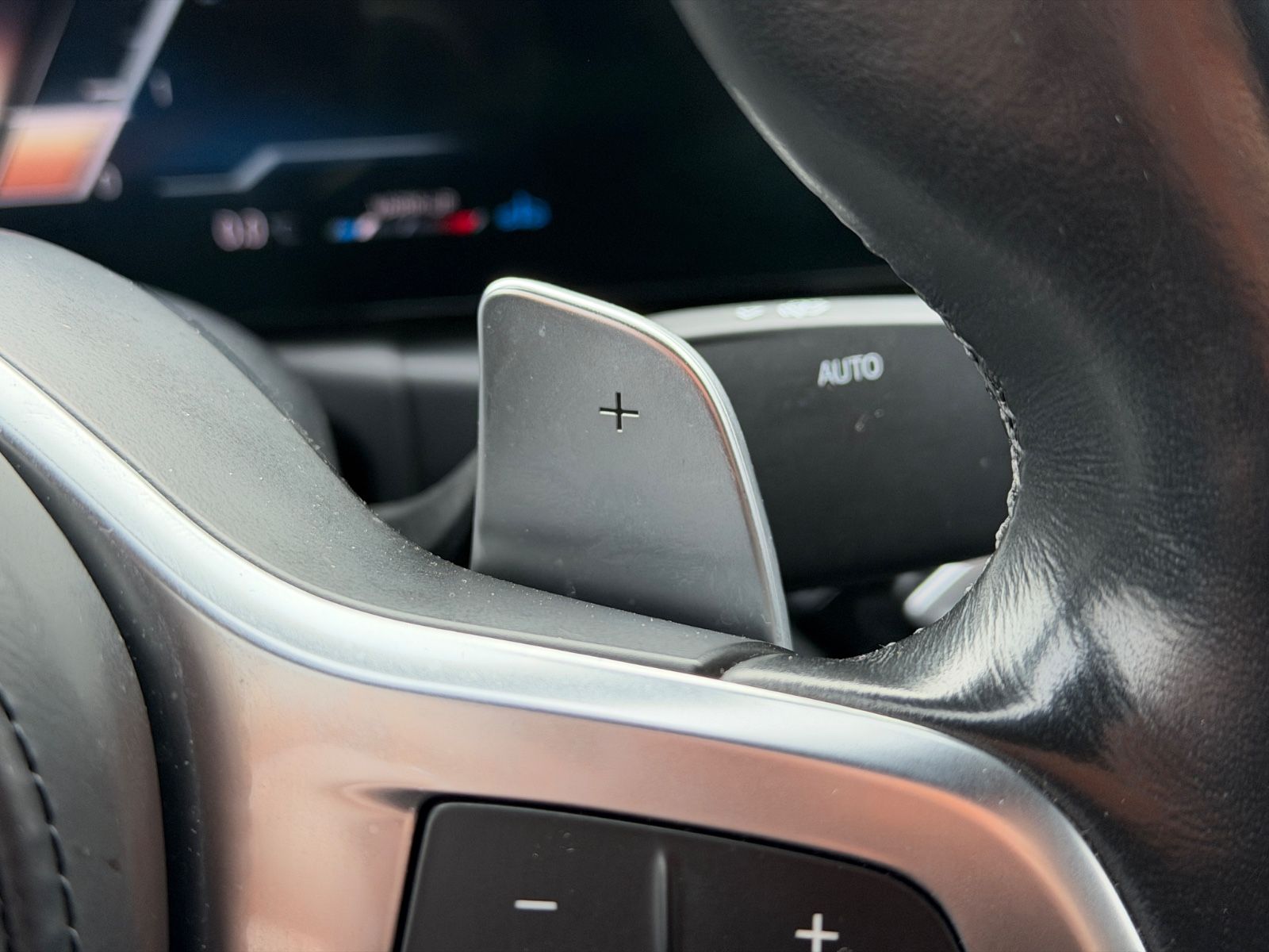 BMW 320d Lim. xDrive M Sport ACC CarPlay Lane RFK