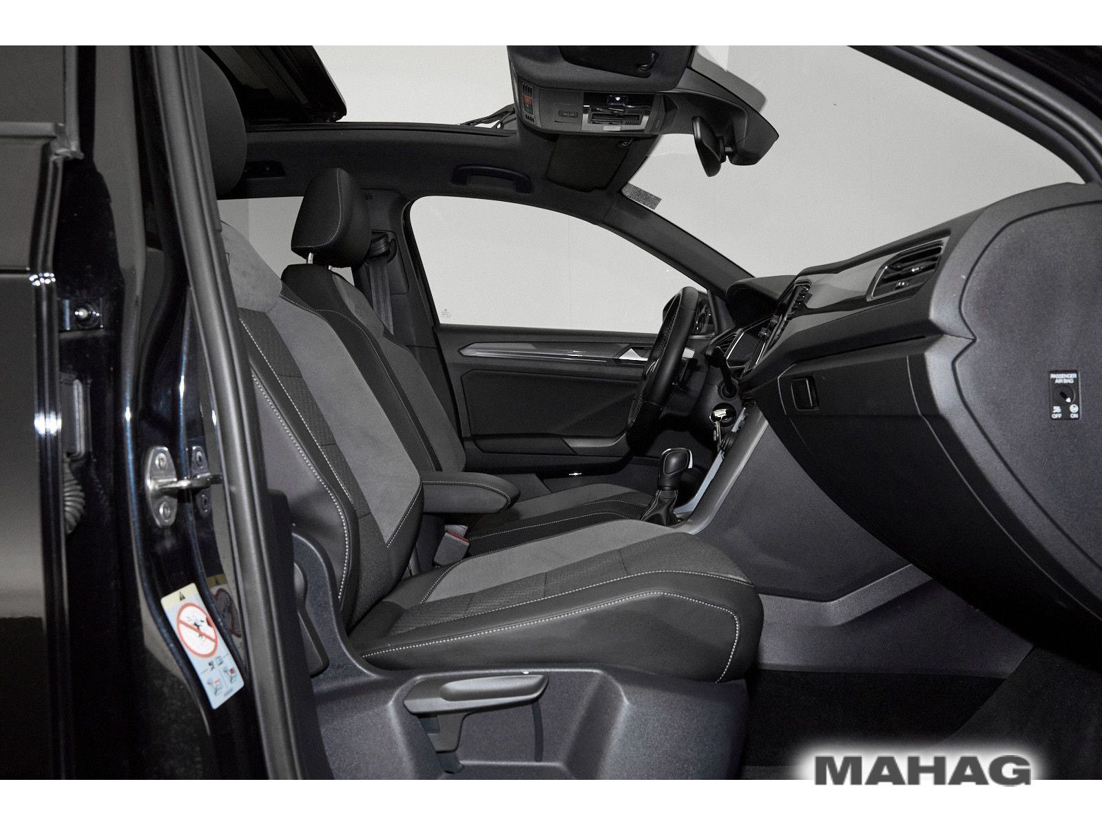 Volkswagen T-ROC 1.5 TSI Sport R-Line - Samsaru's Car Outlet