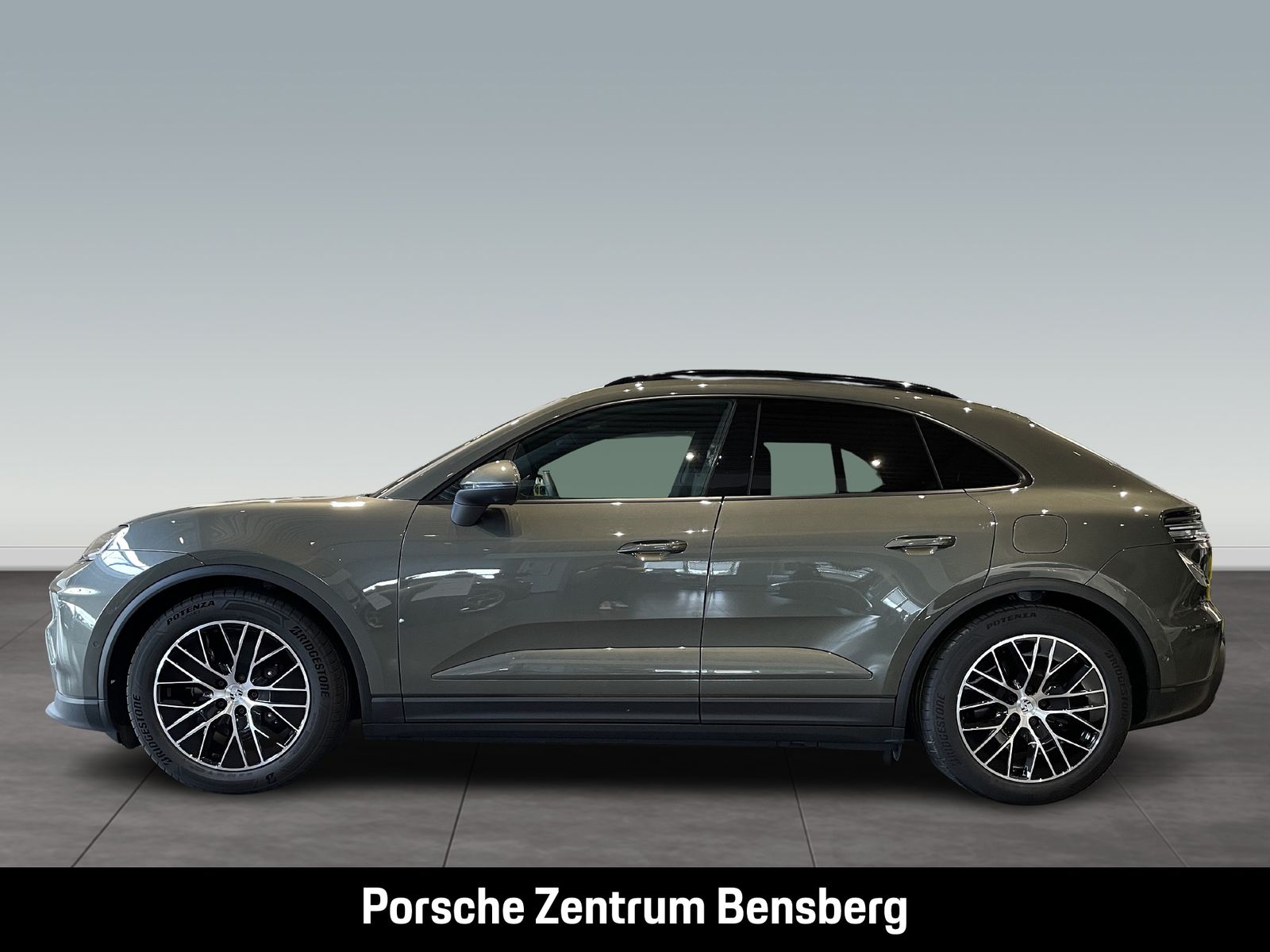 Porsche Macan 4 Electric