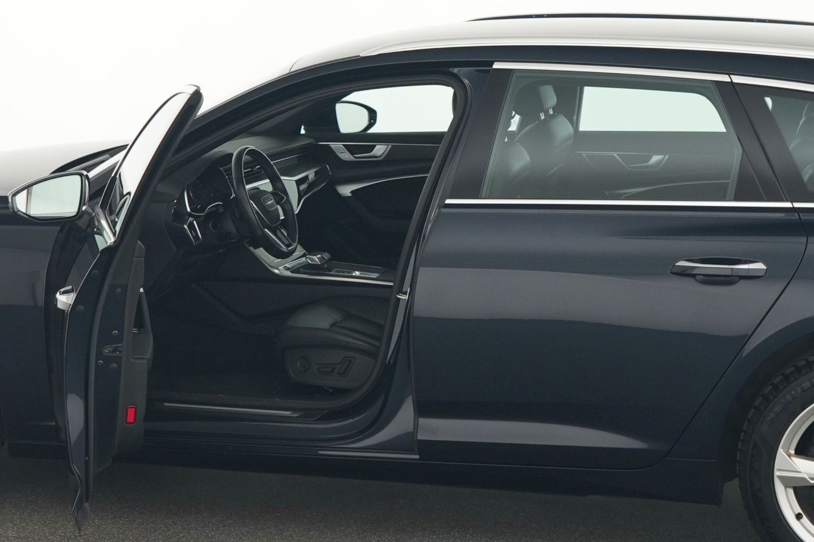 Audi A6 40 TDI quattro design - Samsaru's Car Outlet
