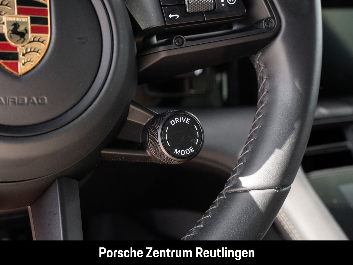 Porsche Taycan Turbo BOSE Panoramadach Surround-View LED